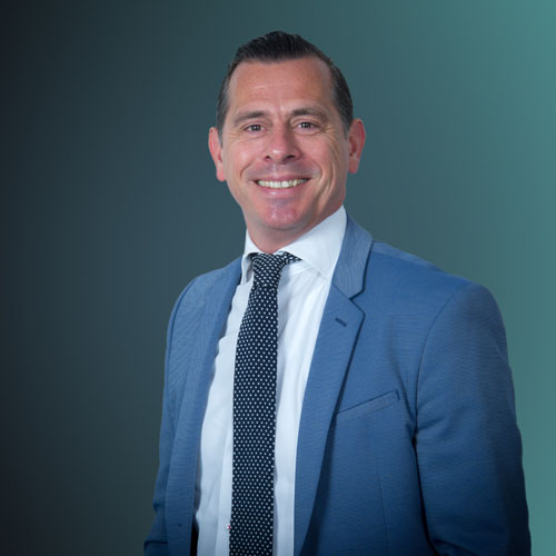 Basil-Schelders-Managing-Consultant